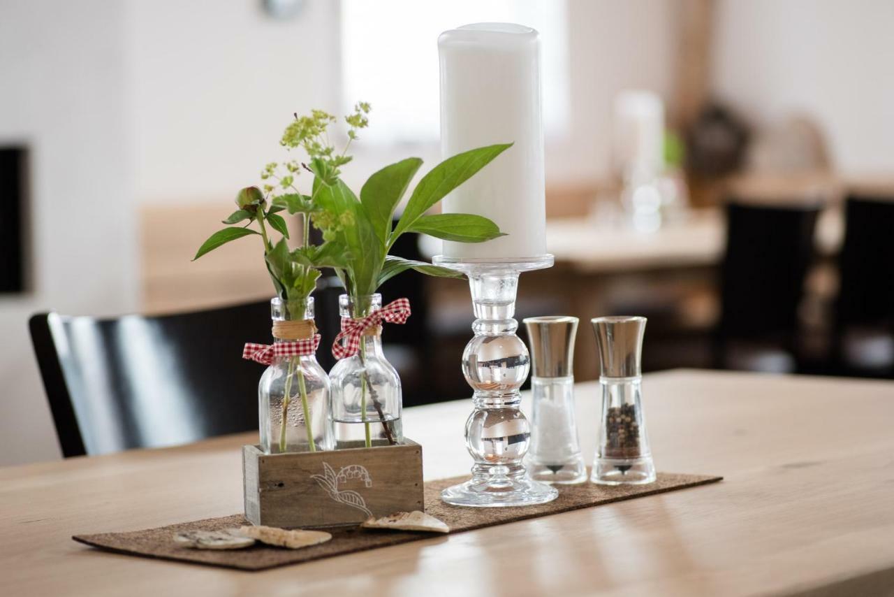 Hotel Kitz Ehemals Schlemmerhuette Langweid ภายนอก รูปภาพ